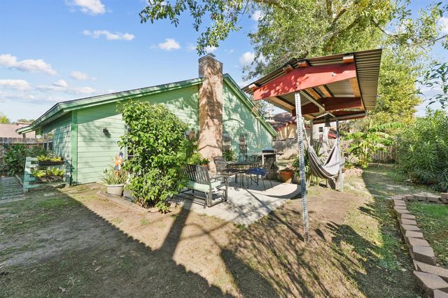 7715 Candlegreen Lane, Houston, TX 77071