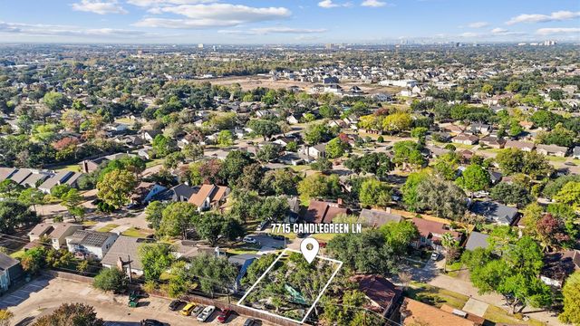 7715 Candlegreen Lane, Houston, TX 77071