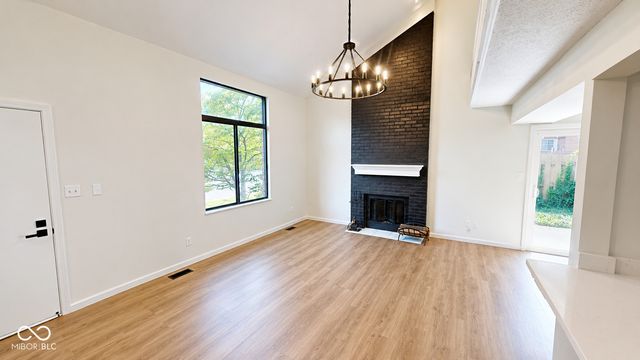 318 E Saint Clair Street, Indianapolis, IN 46202