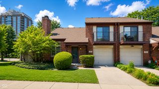 318 E Saint Clair Street, Indianapolis, IN 46202