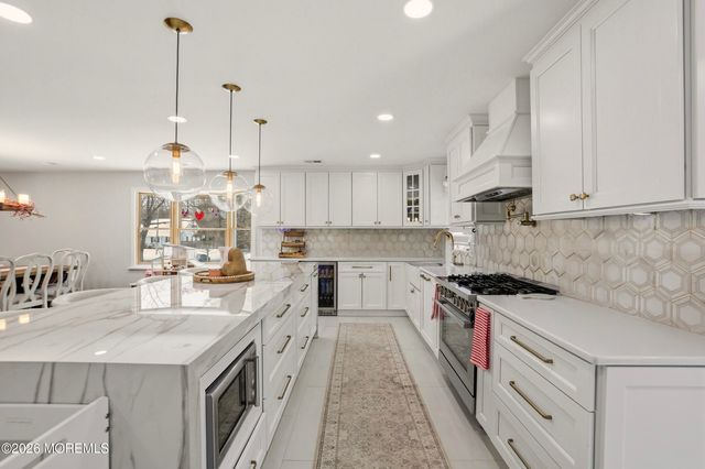 24 Butterfly Road, Jackson, NJ 08527