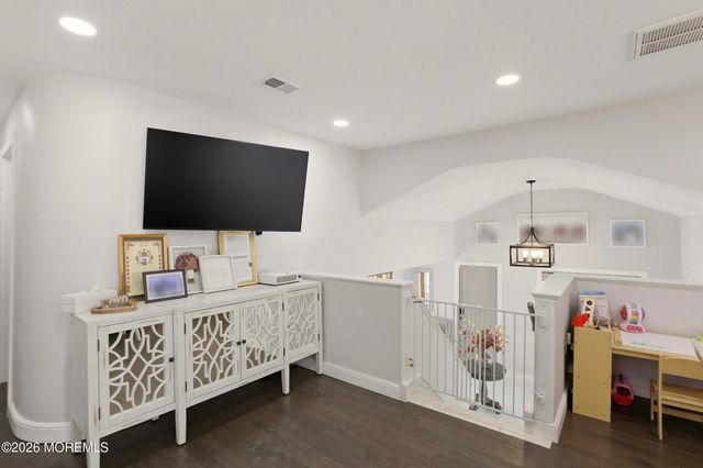 24 Butterfly Road, Jackson, NJ 08527