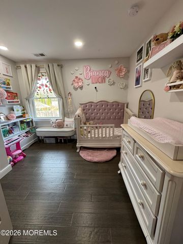 24 Butterfly Road, Jackson, NJ 08527