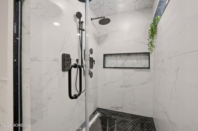 24 Butterfly Road, Jackson, NJ 08527