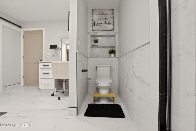 24 Butterfly Road, Jackson, NJ 08527