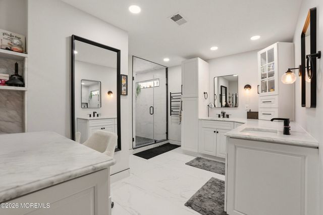 24 Butterfly Road, Jackson, NJ 08527