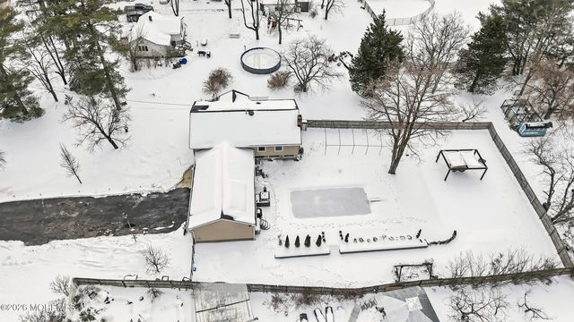 24 Butterfly Road, Jackson, NJ 08527