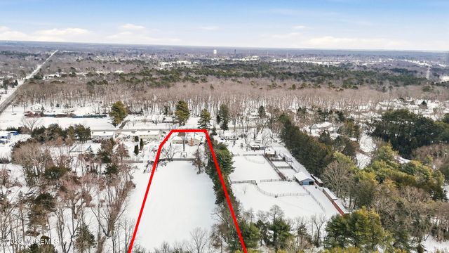 24 Butterfly Road, Jackson, NJ 08527