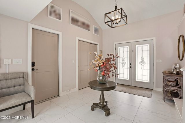 24 Butterfly Road, Jackson, NJ 08527