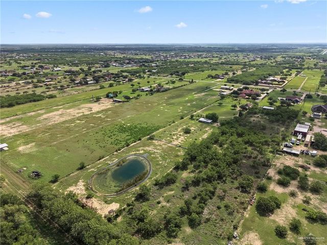 22111 N Val Verde Road, Edinburg, TX 78542
