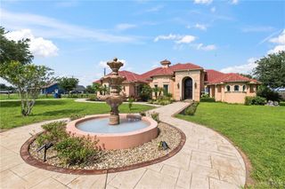 22111 N Val Verde Road, Edinburg, TX 78542