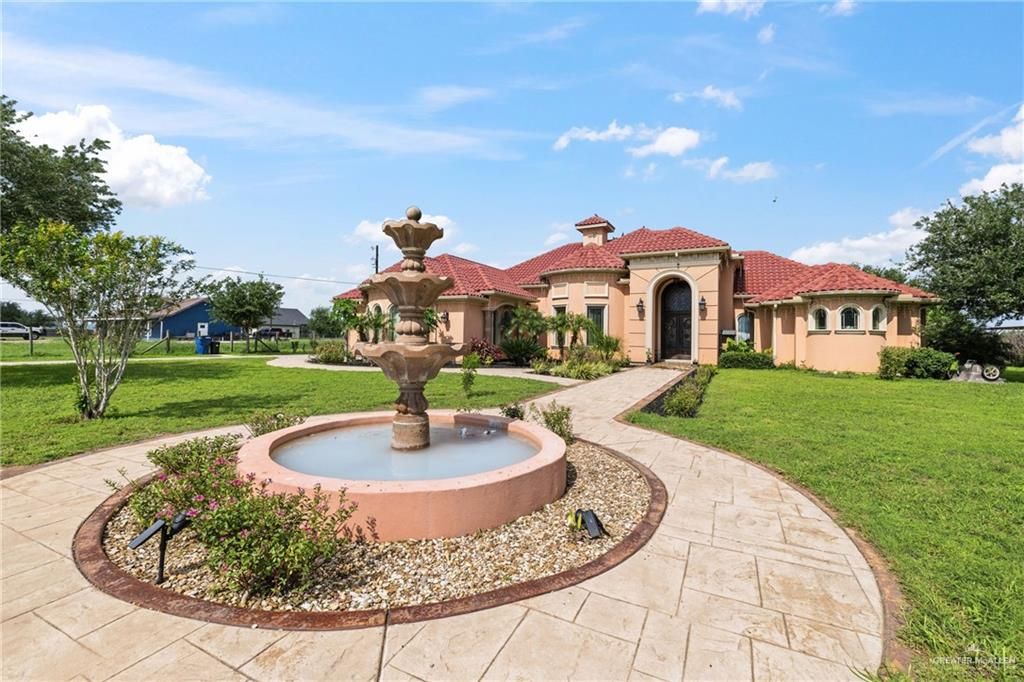 22111 N Val Verde Road, Edinburg, TX 78542