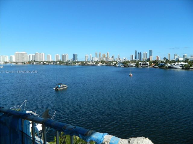 16570 NE 26th Ave 5G BOAT SLIP INCLUDED, North Miami Beach, FL 33160