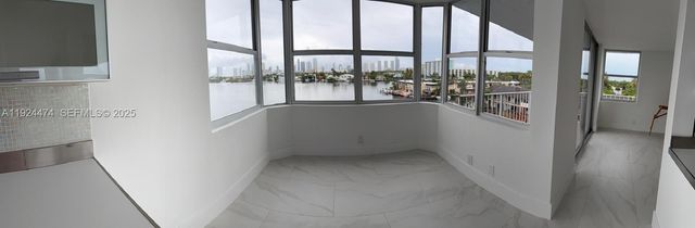 16570 NE 26th Ave 5G BOAT SLIP INCLUDED, North Miami Beach, FL 33160