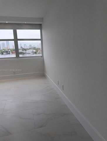 16570 NE 26th Ave 5G BOAT SLIP INCLUDED, North Miami Beach, FL 33160
