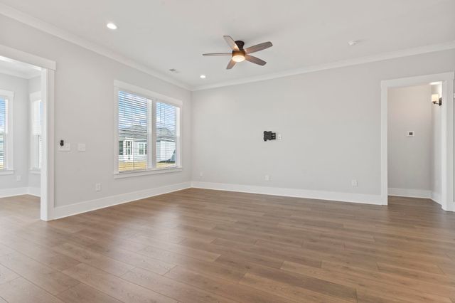 2034 Comradery Way, Murrells Inlet, SC 29576