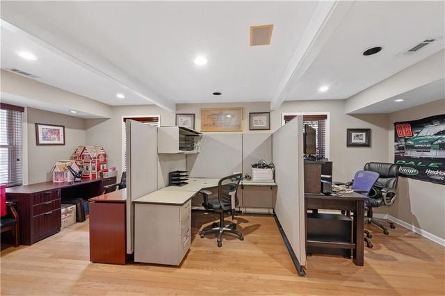 1063 Memorial E Drive, Dallas, GA 30132