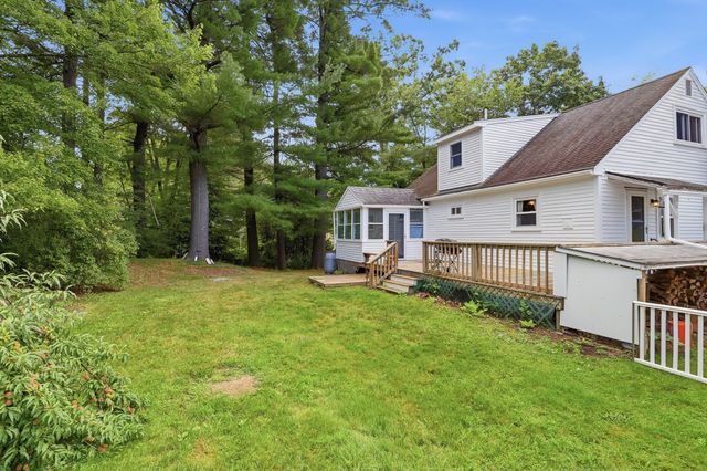 18 Jonathan, Ayer, MA 01432