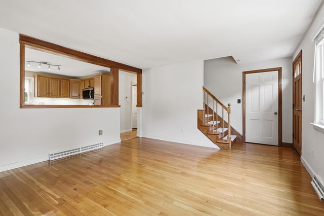 18 Jonathan, Ayer, MA 01432