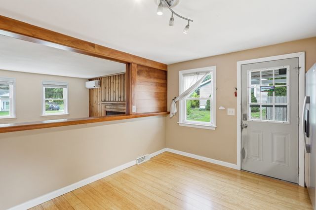 18 Jonathan, Ayer, MA 01432