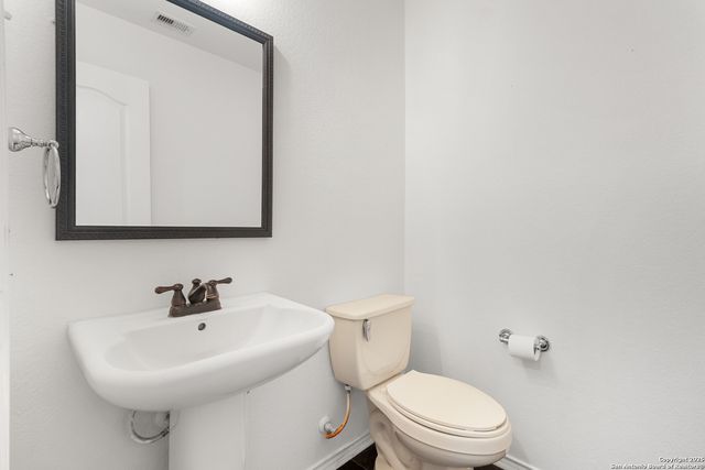 7622 Braes Stage, San Antonio, TX 78254