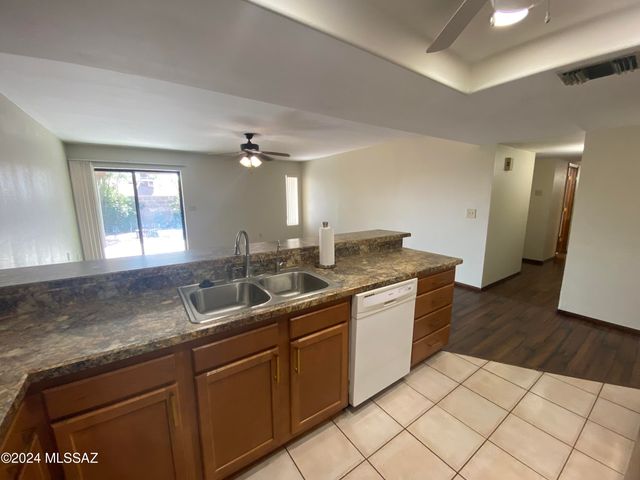 4113 W Julep Street, Tucson, AZ 85741