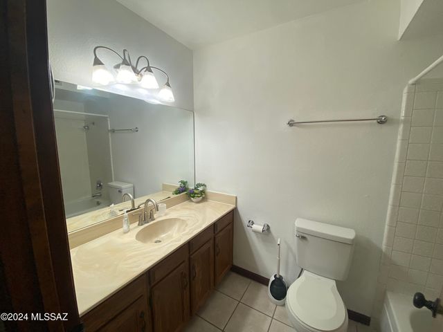 4113 W Julep Street, Tucson, AZ 85741