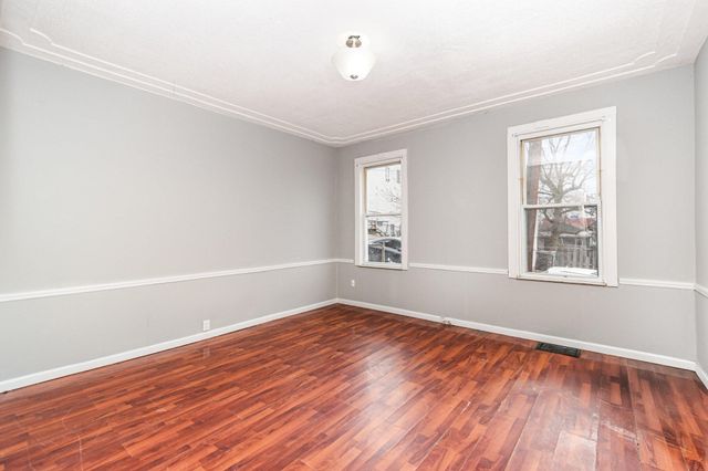 921 Worth Street, Covington, KY 41011