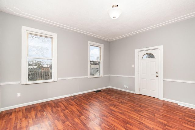 921 Worth Street, Covington, KY 41011