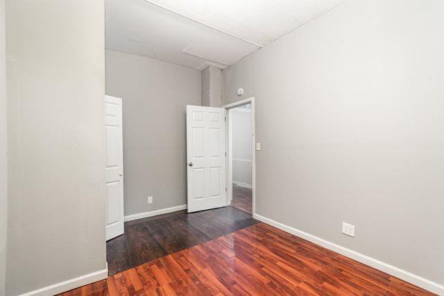 921 Worth Street, Covington, KY 41011