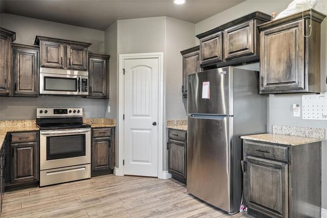 3401 W Simpson Road, Edmond, OK 73034