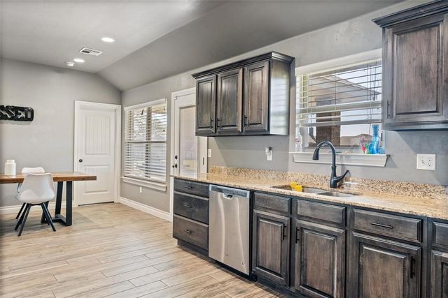 3401 W Simpson Road, Edmond, OK 73034