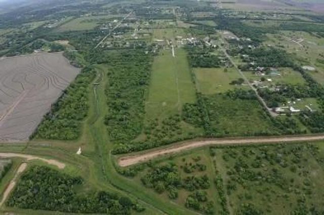 0000 Cr 168, Alvin, TX 77511