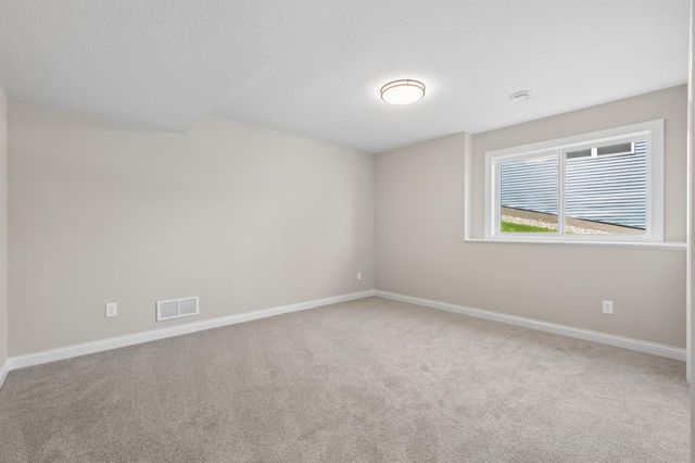 9815 Pinehurst Drive, Elko New Market, MN 55020