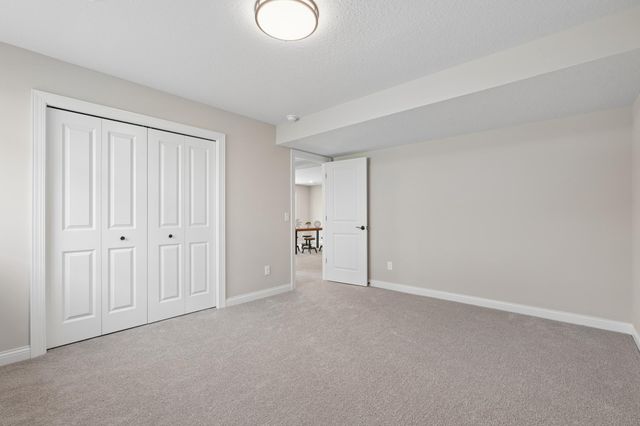 9815 Pinehurst Drive, Elko New Market, MN 55020