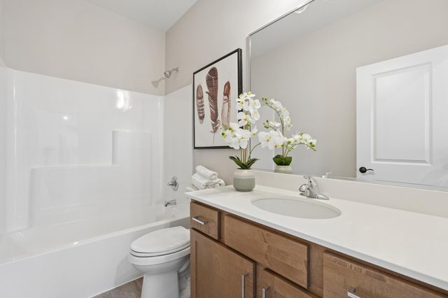 9815 Pinehurst Drive, Elko New Market, MN 55020