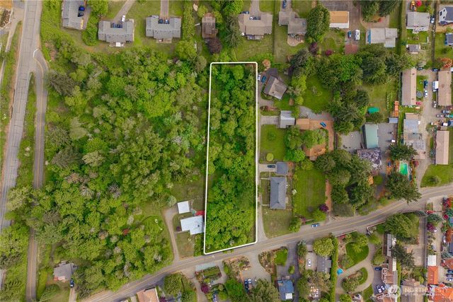 5445 Hyada Boulevard NE, Tacoma, WA 98422