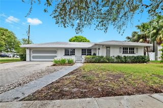 180 SW 125th Ave, Plantation, FL 33325