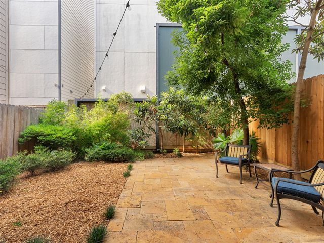 6103 Maxie Street, Houston, TX 77007
