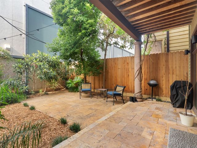 6103 Maxie Street, Houston, TX 77007