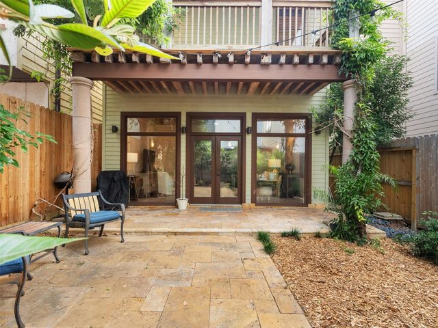 6103 Maxie Street, Houston, TX 77007