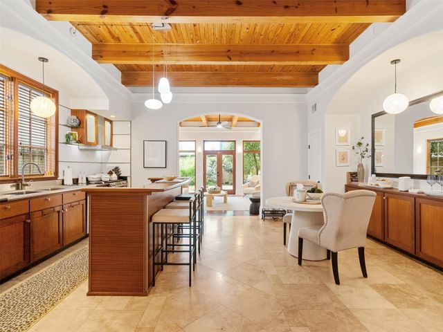 6103 Maxie Street, Houston, TX 77007