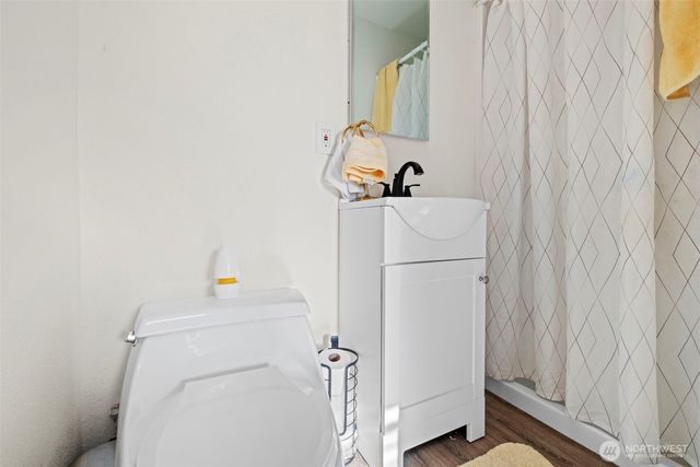 3633 E J Street, Tacoma, WA 98404