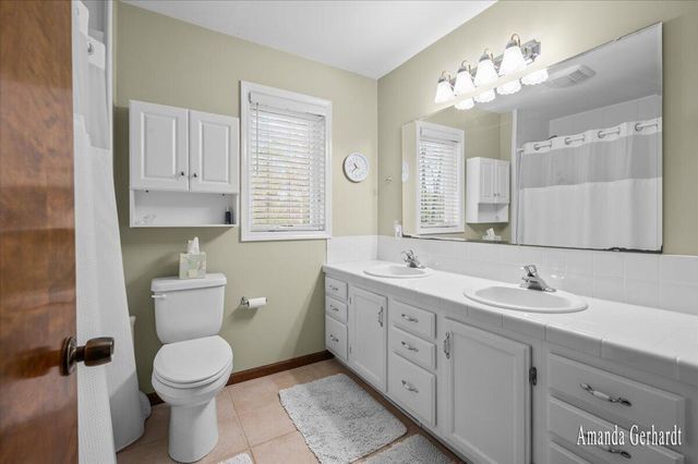 12449 Bailey Drive, Lowell, MI 49331