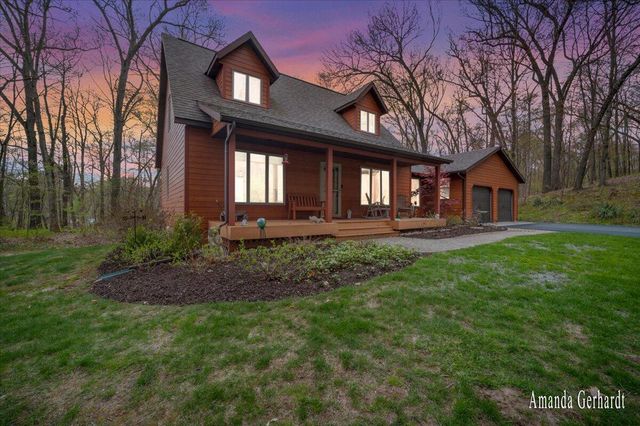 12449 Bailey Drive, Lowell, MI 49331