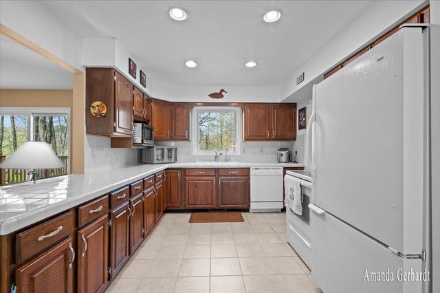 12449 Bailey Drive, Lowell, MI 49331