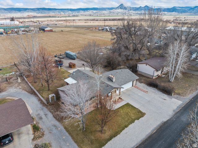 79 S 250 E, Aurora, UT 84620