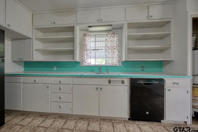 523 W 2nd Street, Tyler, TX 75701