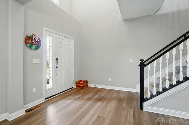 578 Bellasera Drive, Sugarcreek Twp, OH 45440