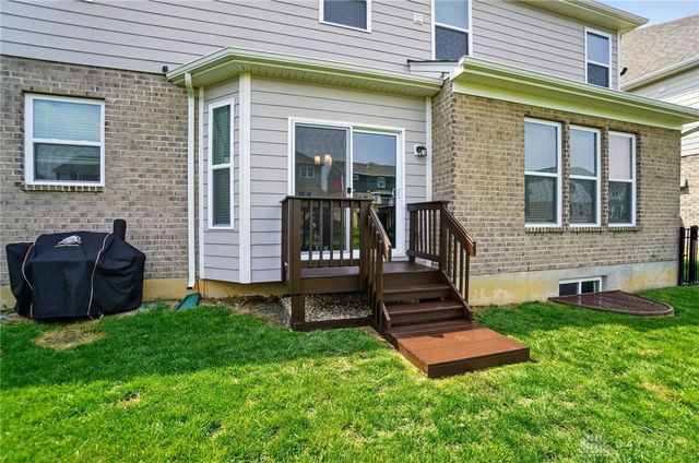 578 Bellasera Drive, Sugarcreek Twp, OH 45440